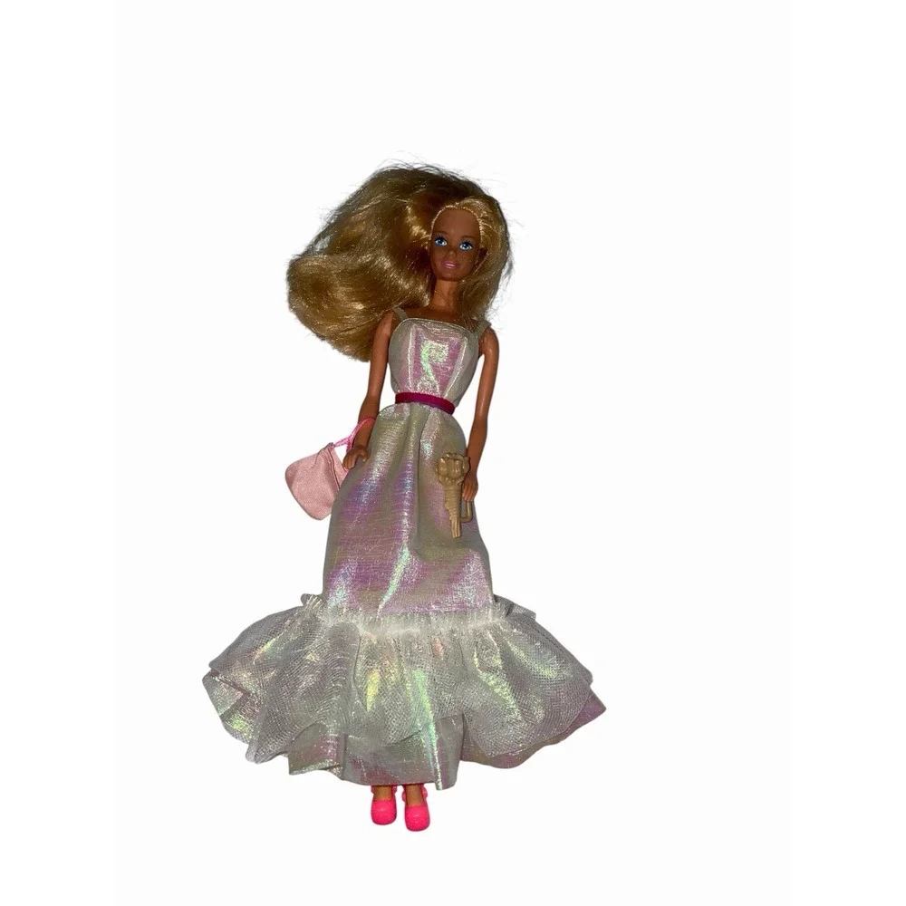 3 Mattel Blonde Barbie  Dolls Set Fully Dressed Mix-with Shoes And Accessories!!